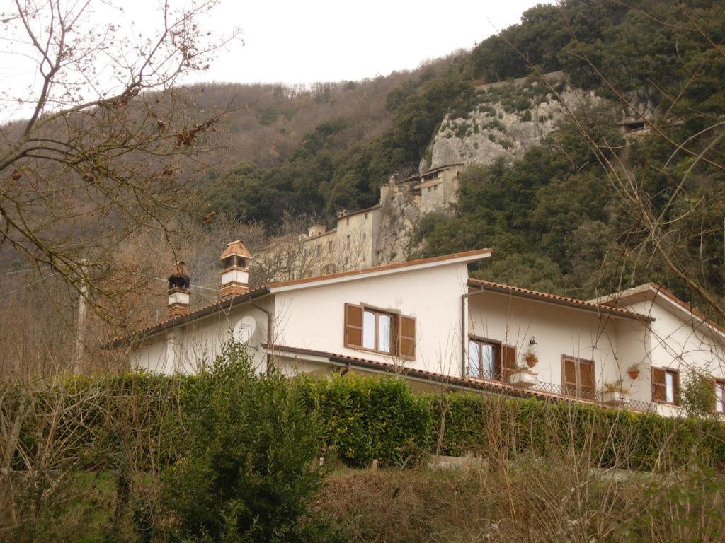 B&B Il Cantico Greccio Oda fotoğraf